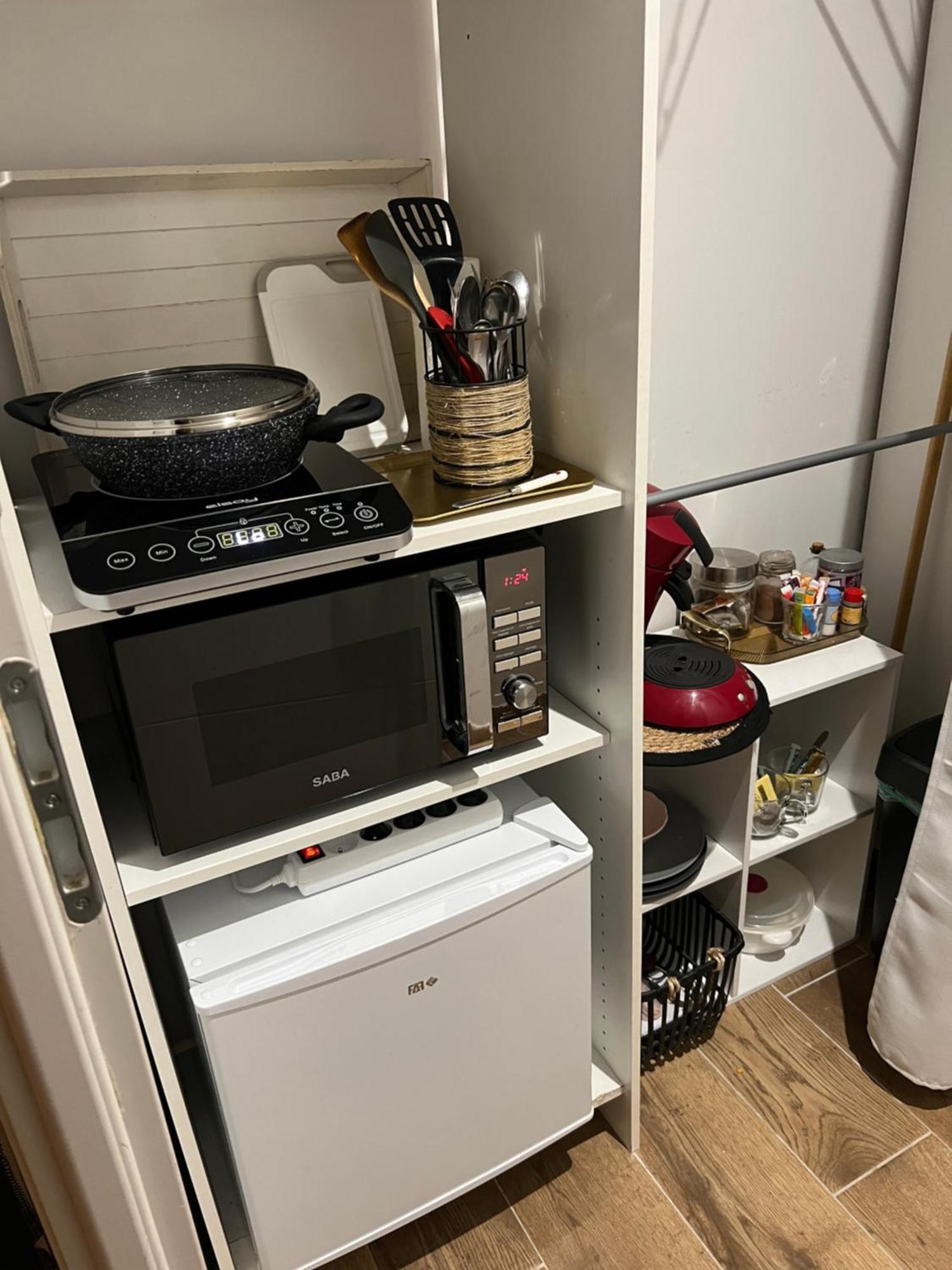 Quiniere - Entre Lac Et Foret - Hebergement Independant Avec Espace Kitchenette 블루아 외부 사진